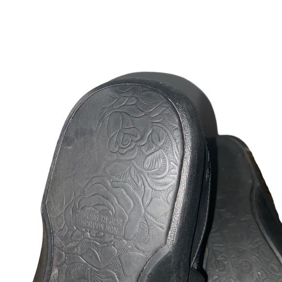 Alegria Traq Women’s QWIK Size 41 (US 10.5-11) Black Out Hook Loop Strap. - Picture 6 of 8